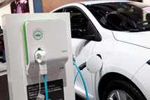 foto electric vehicle schneider electric