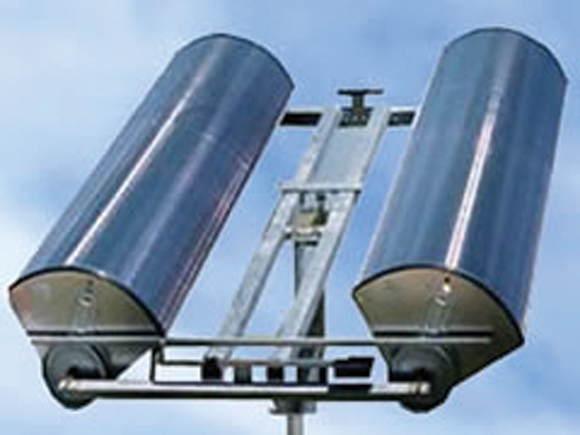 Concentrator solar cu lentile Fresnel